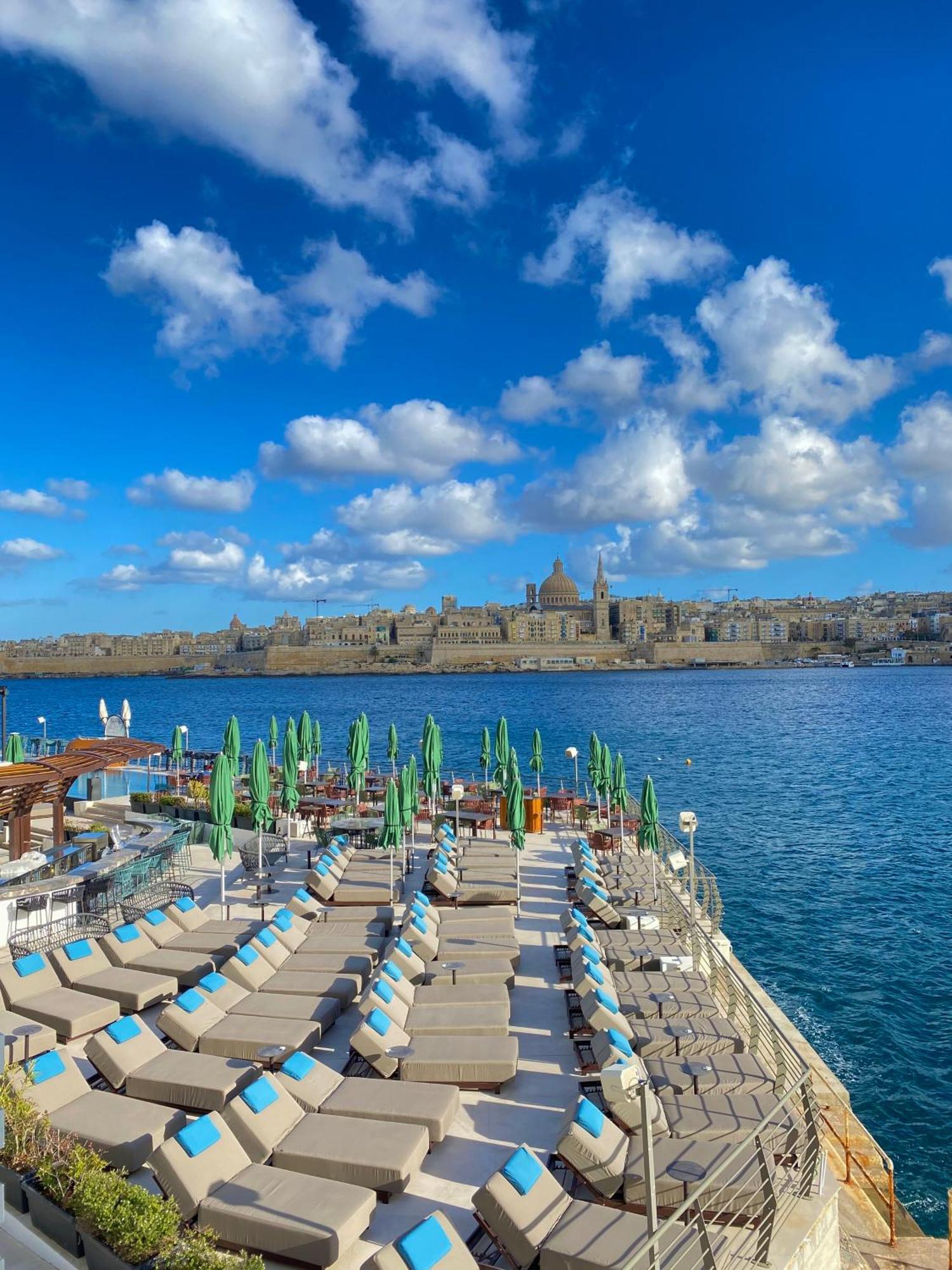 Tigne Sliema Three Bedrooms Apartment Екстер'єр фото