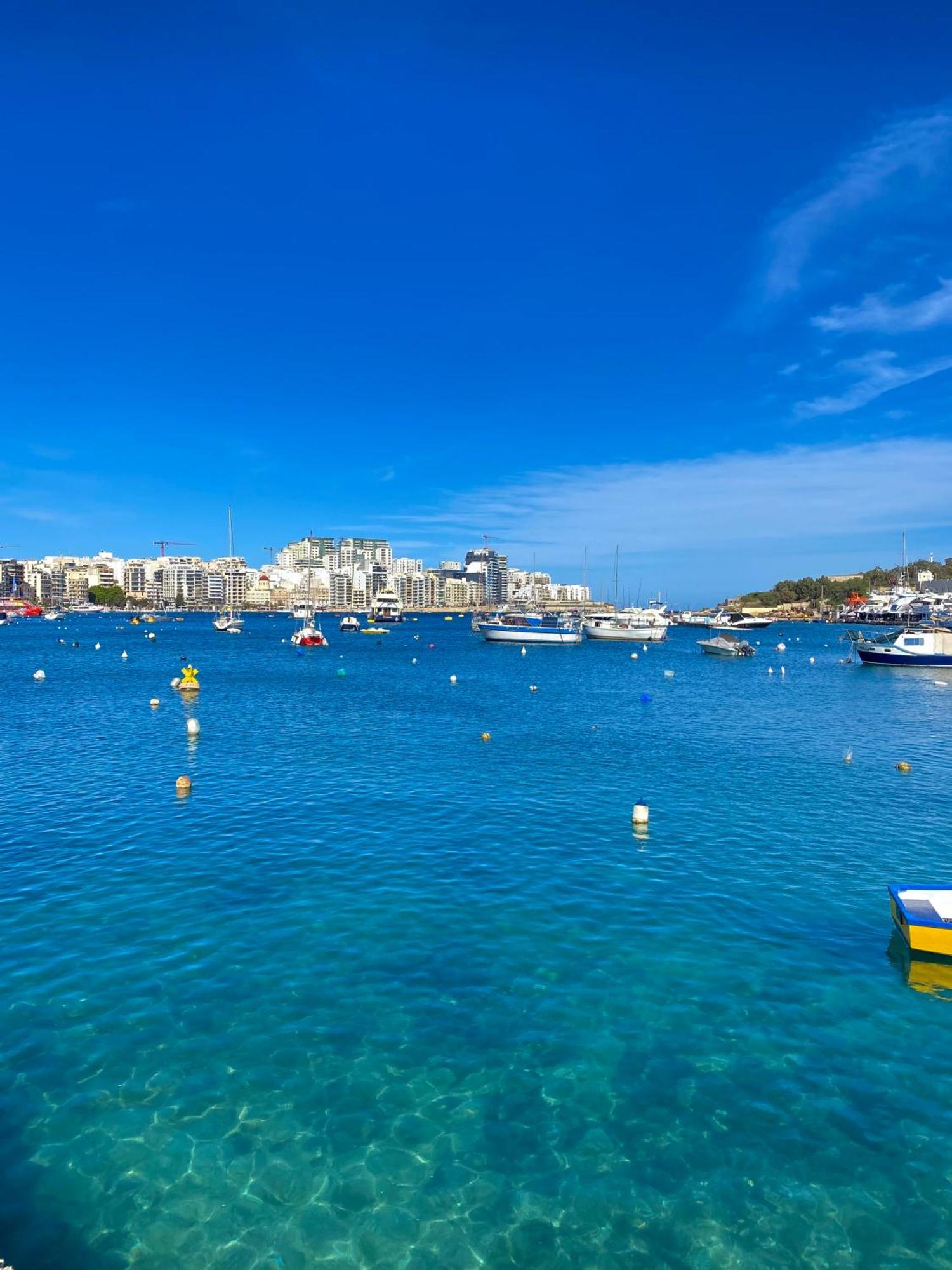 Tigne Sliema Three Bedrooms Apartment Екстер'єр фото