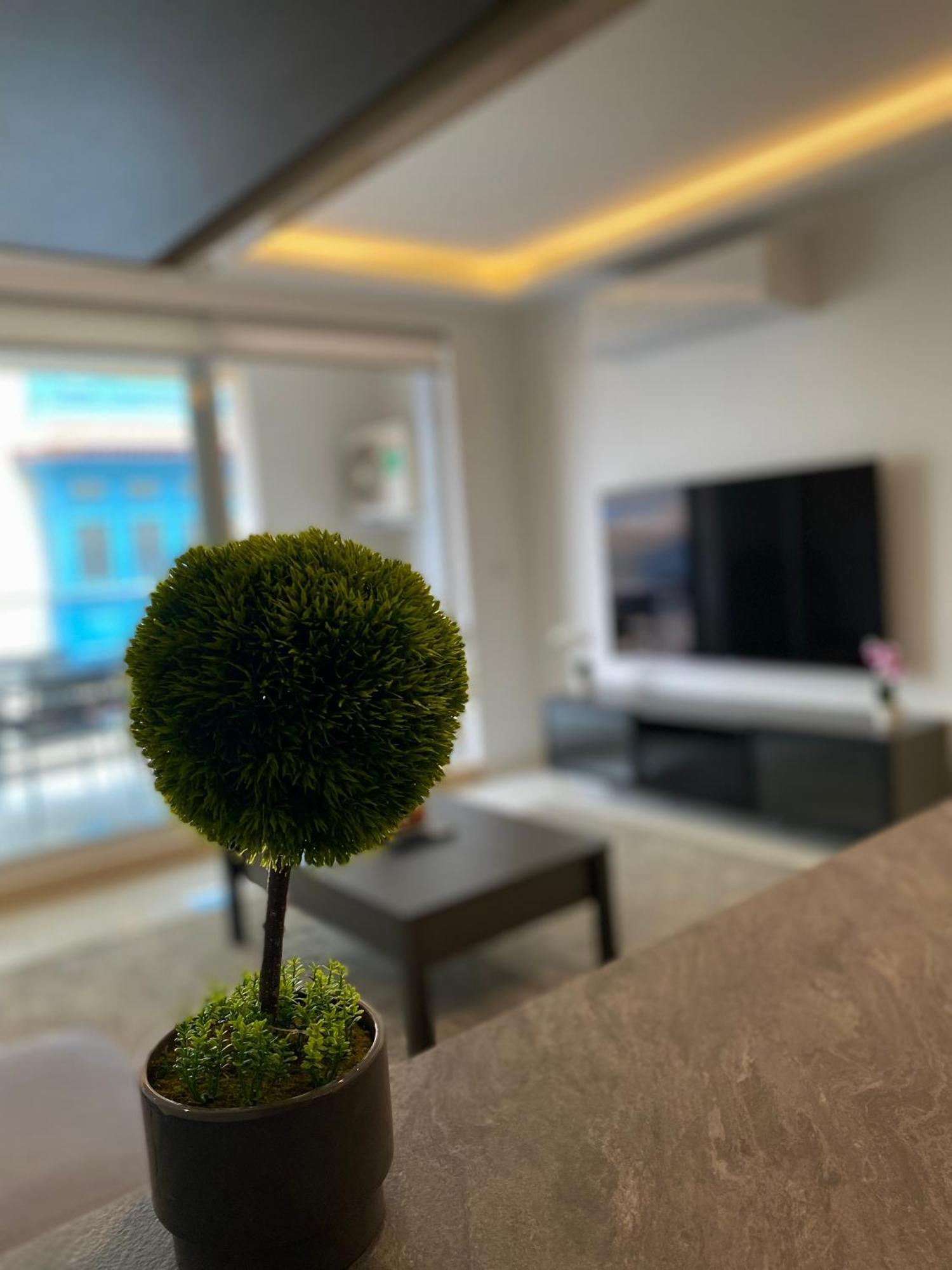Tigne Sliema Three Bedrooms Apartment Екстер'єр фото